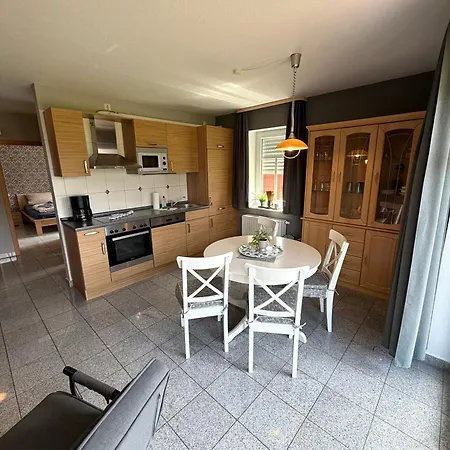 Apartment Moewe *